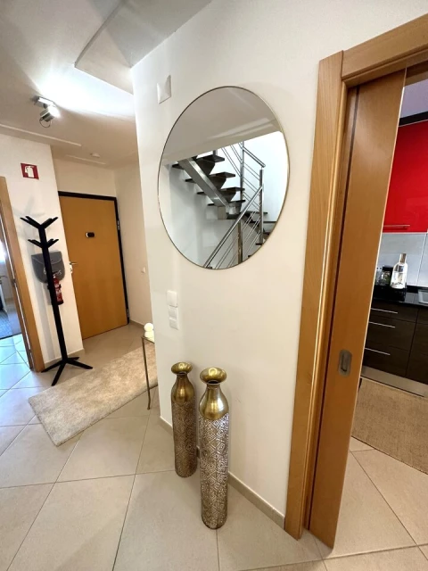 Moradia T5 para Venda em Quarteira