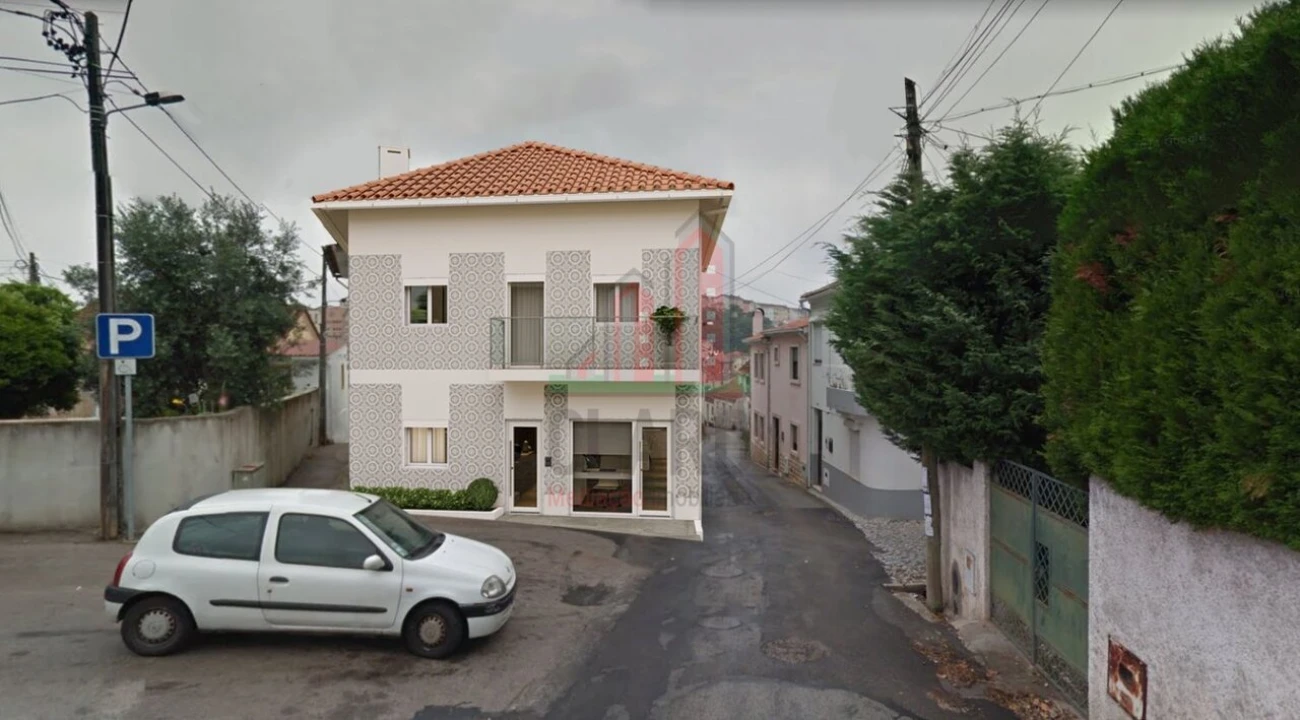 Moradia T3 para Venda em Santo Antonio dos Olivais Foto 23