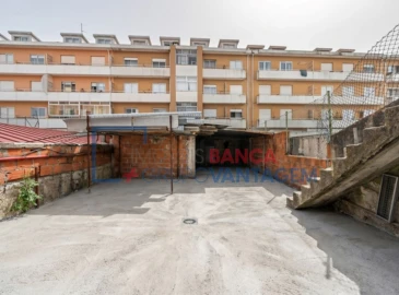 Prédio para Venda em Mafamude e Vilar do Paraíso