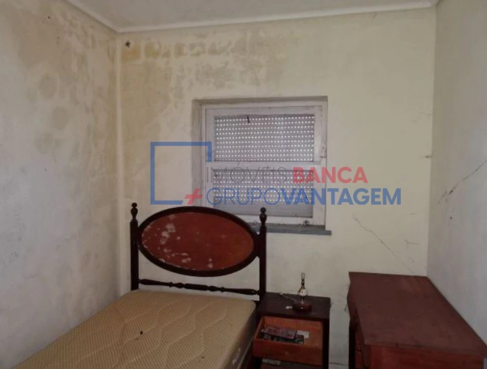 Prédio para Venda em Valdosende Foto 4