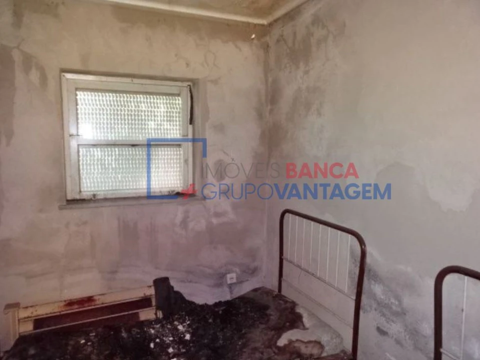 Prédio para Venda em Valdosende Foto 8