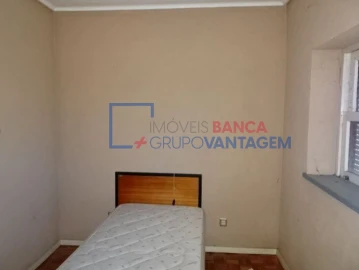 Prédio para Venda em Valdosende