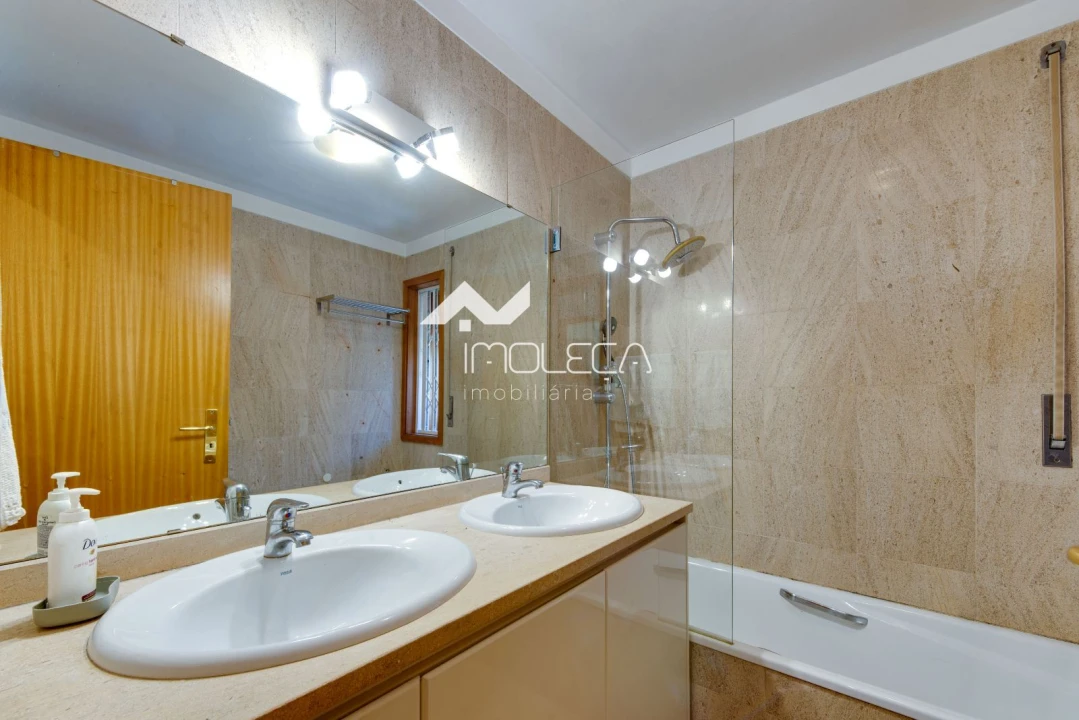 Apartamento T2 para Arrendamento em Matosinhos e Leça da Palmeira Foto 21
