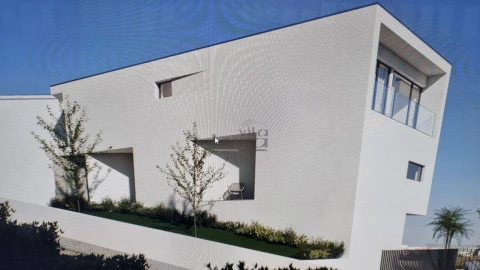 Moradia T3 para Venda em Gondomar (São Cosme), Valbom e Jovim