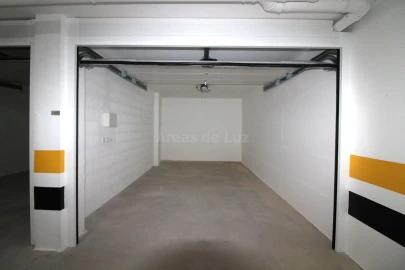 Apartamento T1 para Venda em Marrazes e Barosa