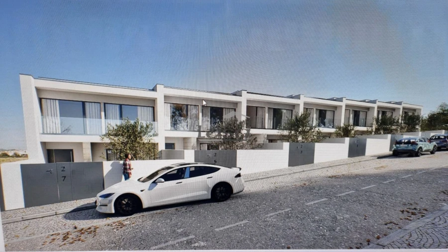 Moradia T3 para Venda em Gondomar (São Cosme), Valbom e Jovim Foto 3