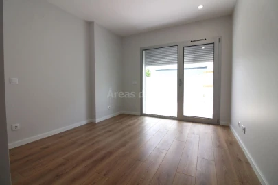 Apartamento T2 para Venda em Marrazes e Barosa