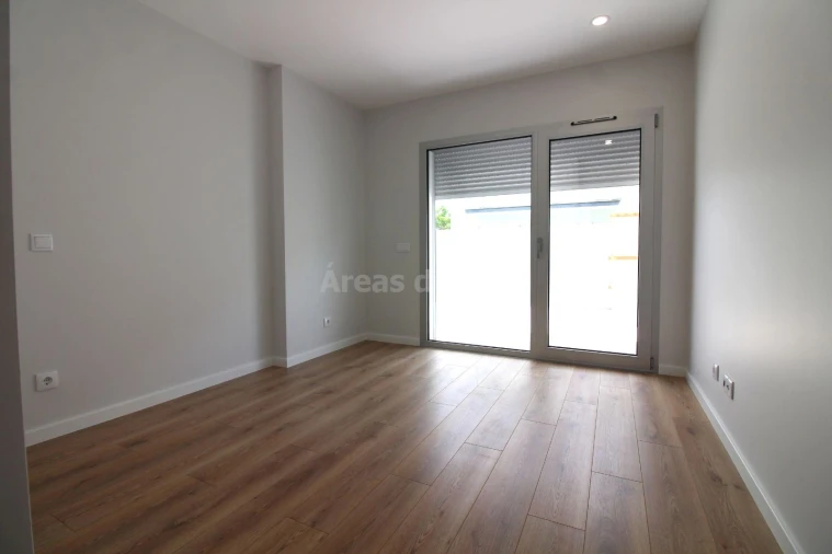 Apartamento T2 para Venda em Marrazes e Barosa Foto 11