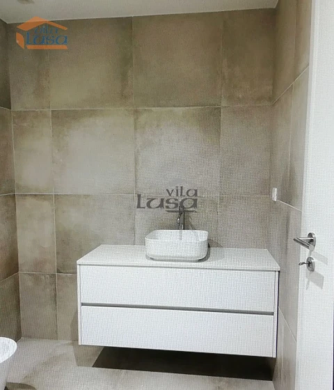Apartamento T2 para Arrendamento em Paranhos