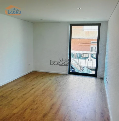 Apartamento T2 para Arrendamento em Paranhos