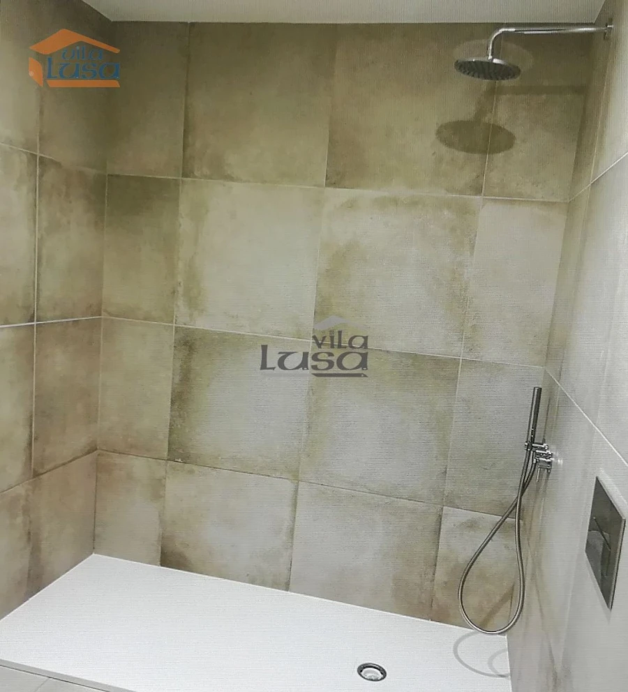 Apartamento T2 para Arrendamento em Paranhos Foto 5