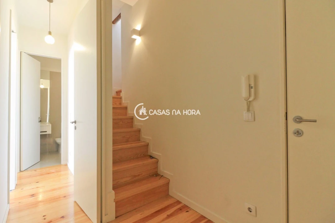 Apartamento T2 para Venda em Bonfim Foto 4