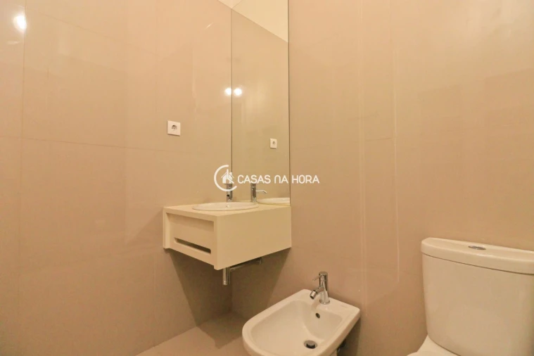 Apartamento T2 para Venda em Bonfim Foto 27