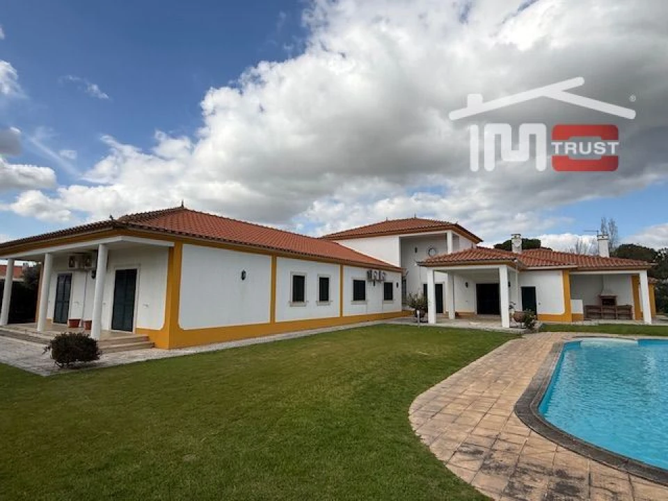 Moradia T6 para Venda em Palmela Foto 5