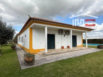 Moradia T6 para Venda em Palmela