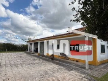 Moradia T6 para Venda em Palmela