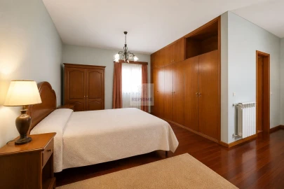 Quinta T5 para Venda em Pedroso e Seixezelo