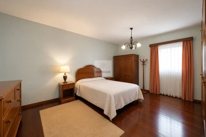 Quinta T5 para Venda em Pedroso e Seixezelo