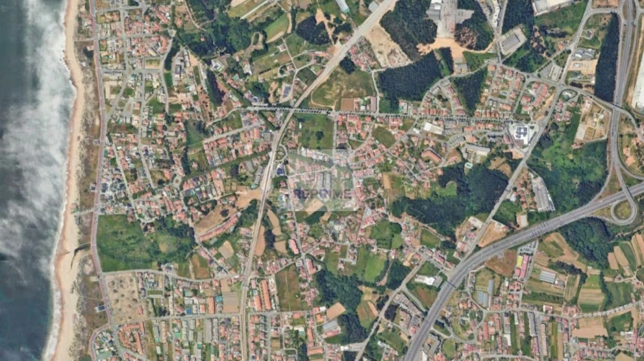 Terreno P/ Prédio para Venda em Gulpilhares e Valadares Foto 6