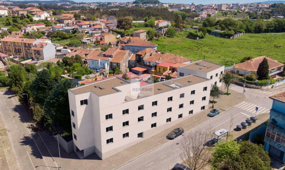 Apartamento T2 para Venda em Campanhã Foto 1