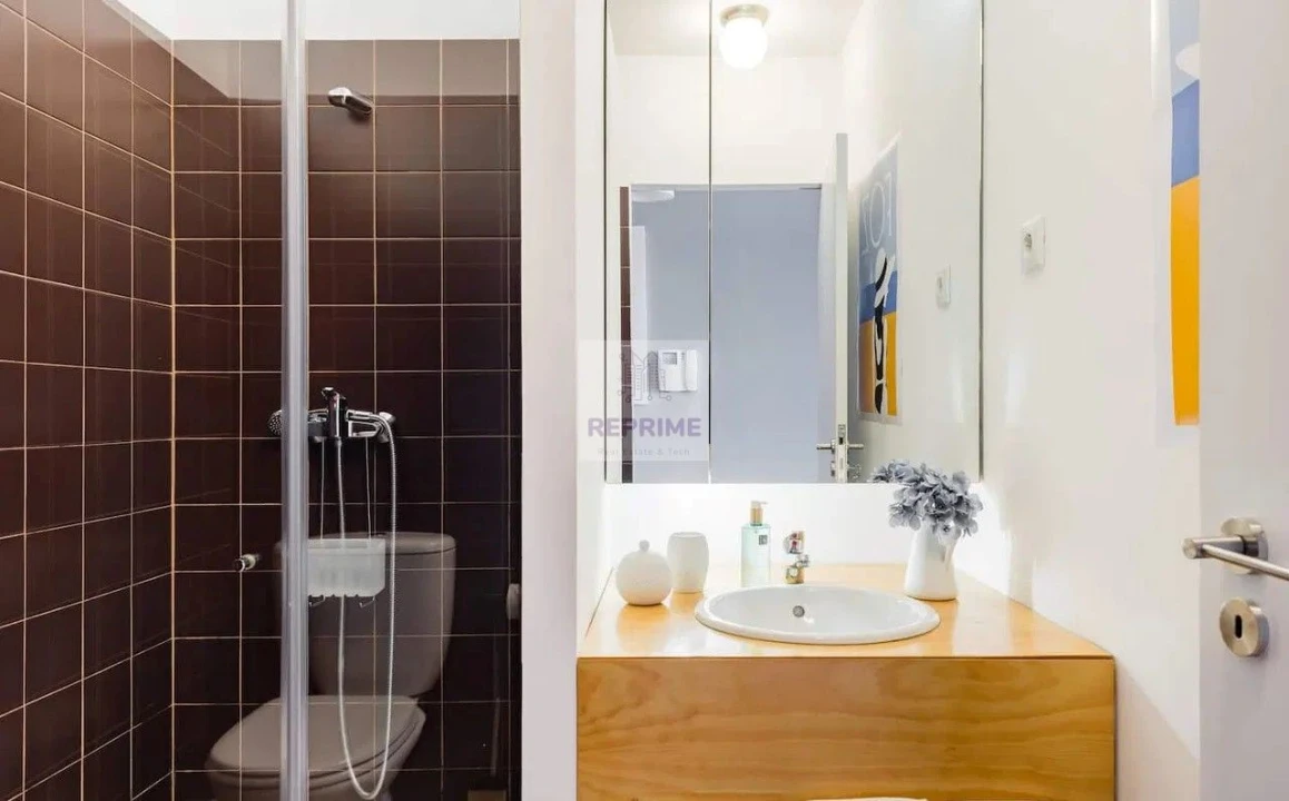 Apartamento T1 para Venda em Cedofeita, Santo Ildefonso, Sé, Miragaia, São Nicolau e Vitória Foto 4