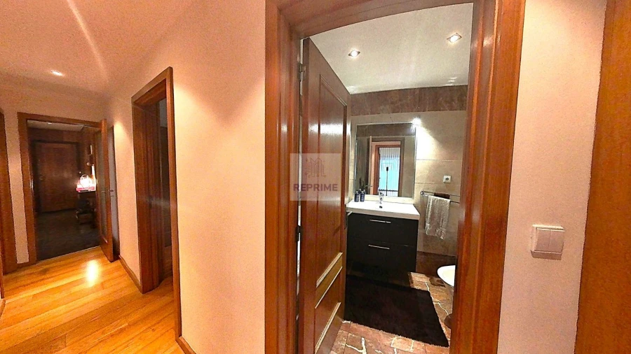 Apartamento T3 para Venda em São Mamede de Infesta e Senhora da Hora Foto 10