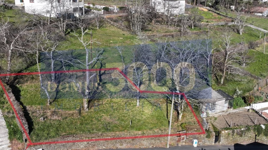 Terreno para Venda em Torgueda