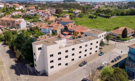Apartamento T2 para Venda em Campanhã