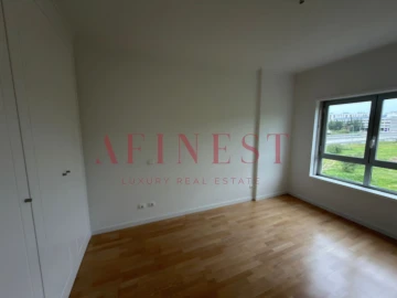 Apartamento T1 para Arrendamento em São Domingos de Benfica