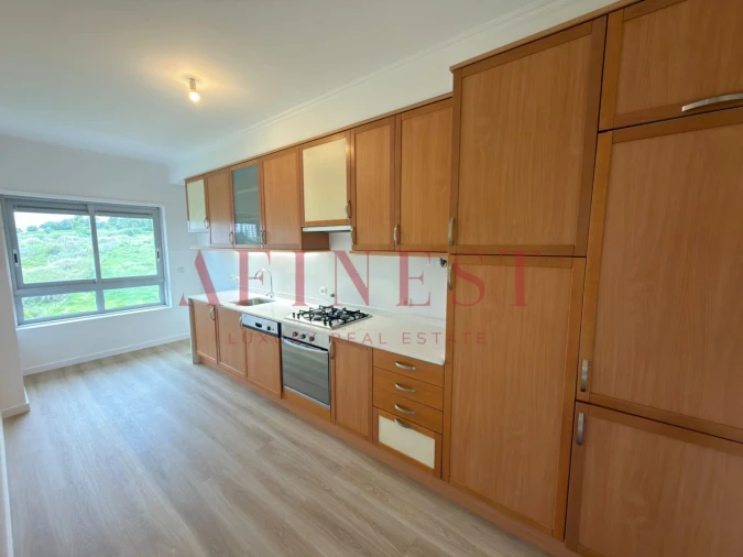 Apartamento T1 para Arrendamento em São Domingos de Benfica Foto 11
