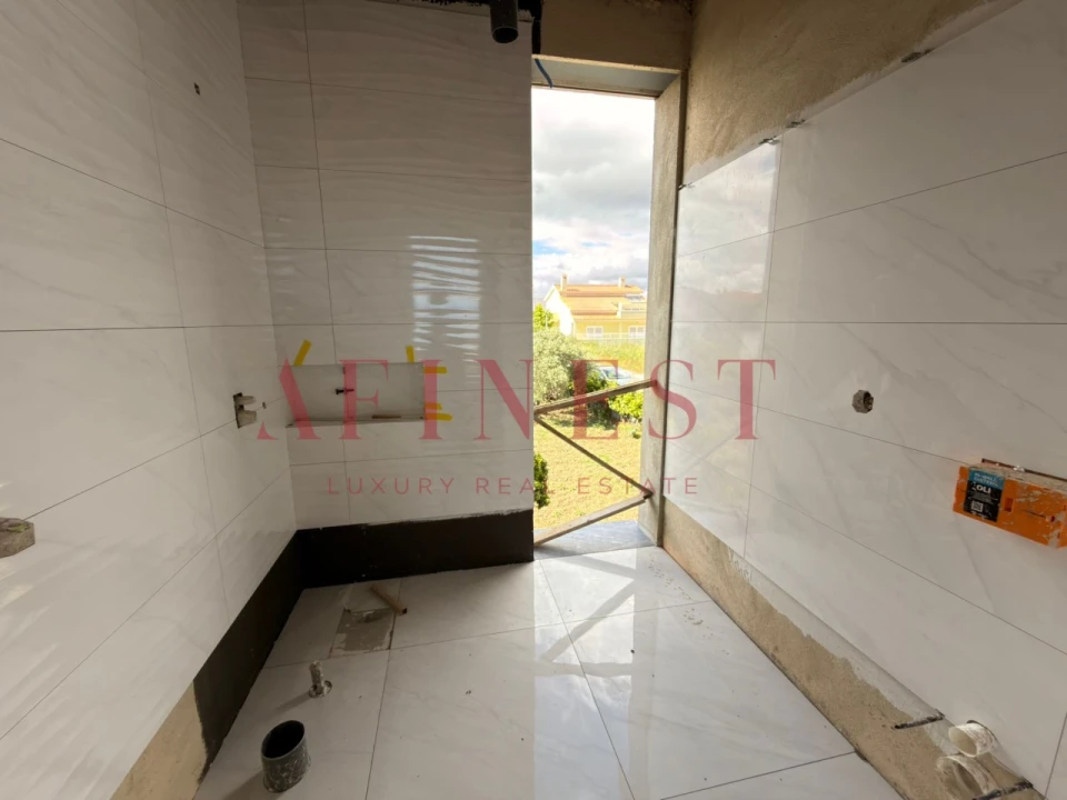 Moradia T4 para Venda em São Domingos de Rana Foto 35
