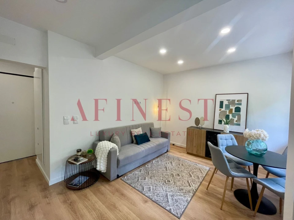 Apartamento T2 para Venda em Benfica Foto 3
