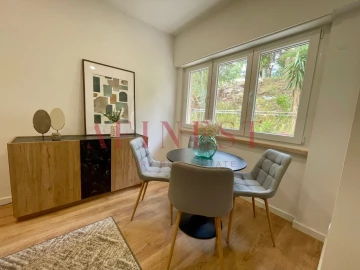 Apartamento T2 para Venda em Benfica