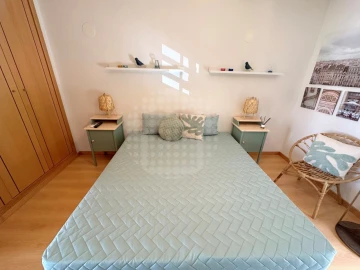 Moradia T5 para Venda em Quarteira