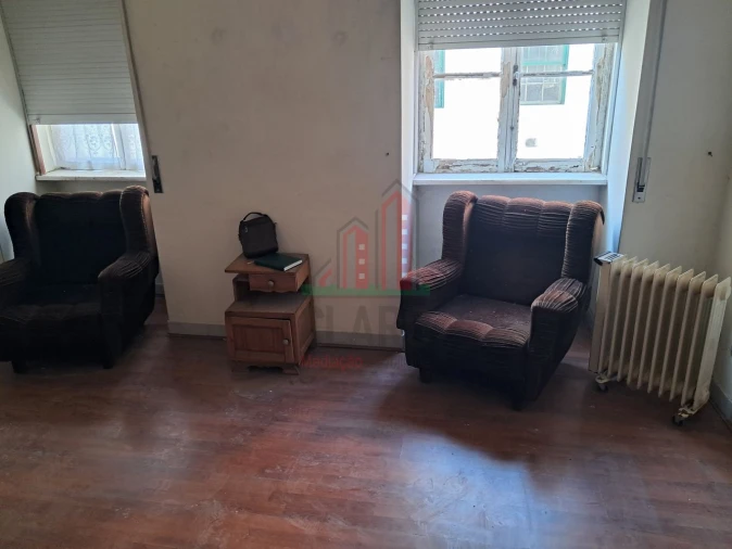 Apartamento T2 para Venda em Buarcos Foto 4