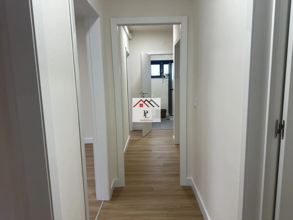 Apartamento T3 para Venda em Eiras e São Paulo de Frades Foto 6