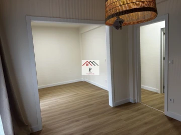 Apartamento T3 para Venda em Eiras e São Paulo de Frades