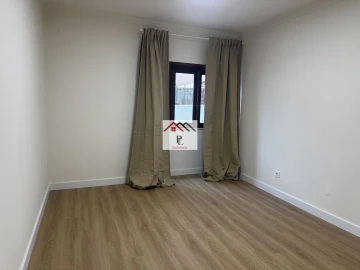 Apartamento T3 para Venda em Eiras e São Paulo de Frades