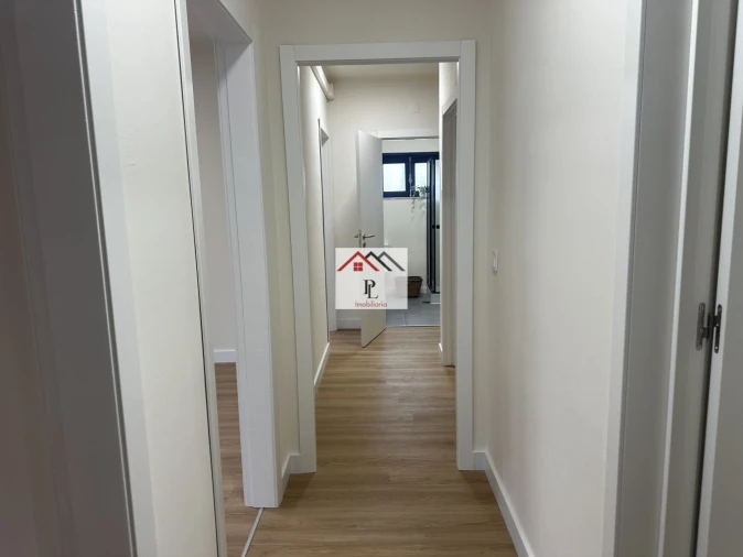 Apartamento T3 para Venda em Eiras e São Paulo de Frades Foto 6