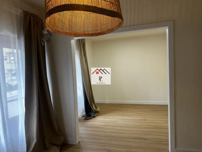 Apartamento T3 para Venda em Eiras e São Paulo de Frades Foto 2