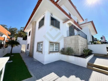 Moradia T3 para Venda em Santa Maria de Lamas