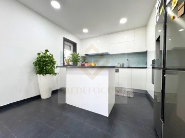 Apartamento T3 para Venda em Mozelos