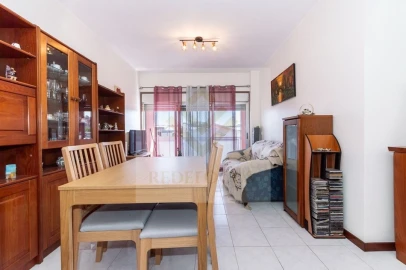 Apartamento T2 para Venda em Santa Maria de Lamas