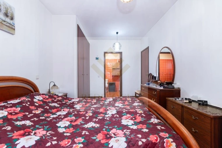 Apartamento T2 para Venda em Santa Maria de Lamas Foto 19