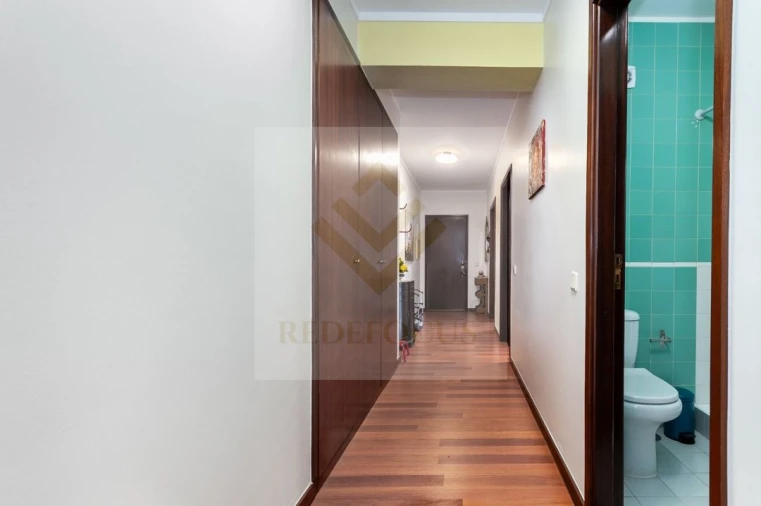Apartamento T2 para Venda em Santa Maria de Lamas Foto 14