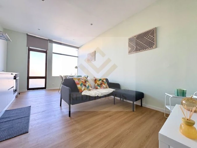 Apartamento T0 para Venda em Esmoriz Foto 4