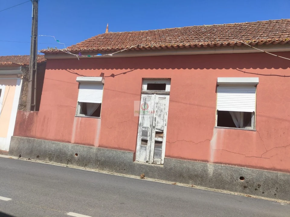 Moradia T4 para Venda em Requeixo, Nossa Senhora de Fátima e Nariz Foto 31