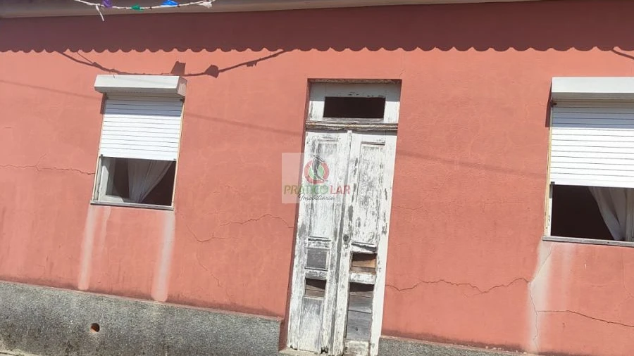 Moradia T4 para Venda em Requeixo, Nossa Senhora de Fátima e Nariz