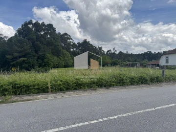 Quinta T3 para Venda em Reboreda e Nogueira