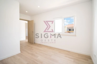 Moradia T3 para Venda em Po